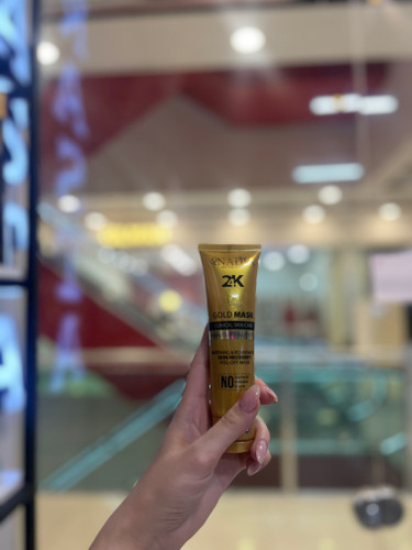 ماسک طلایی اندیا مناسب اسکراب و تمیزی منافذ صورت
